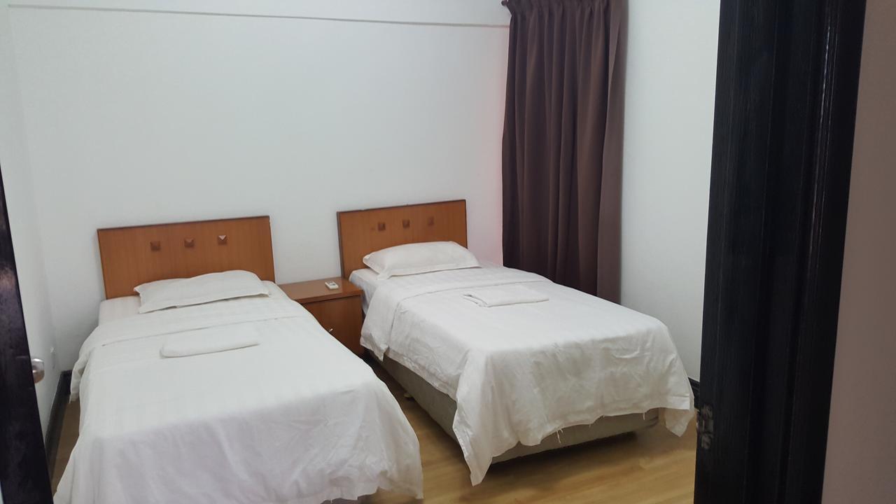 Homestay Marina Court Kota Kinabalu Eksteriør billede
