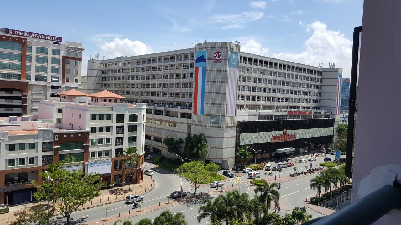 Homestay Marina Court Kota Kinabalu Eksteriør billede